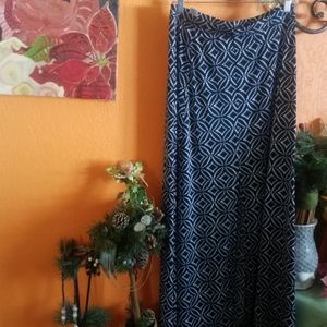 Cb established 1962 long skirt